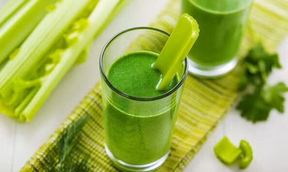 Nước ép cần tây có tác dụng hỗ trợ giảm cân được nhiều người lựa chọn - Ảnh: Mạng xã hội Facebook