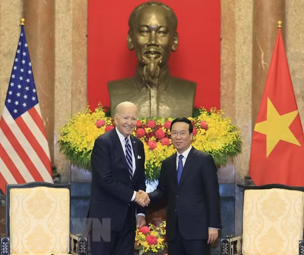 Nhin lai chuyen tham Viet Nam cua Tong thong Hoa Ky Joe Biden hinh anh 1