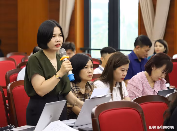 Phóng viên Báo Tiền Phong đặt câu hỏi liên quan đến việc tổ chức Festival Chí Linh - Hải Dương năm 2023