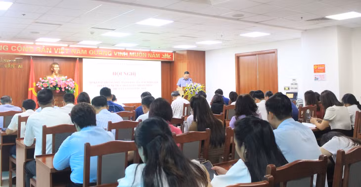 Quang cảnh hội nghị.