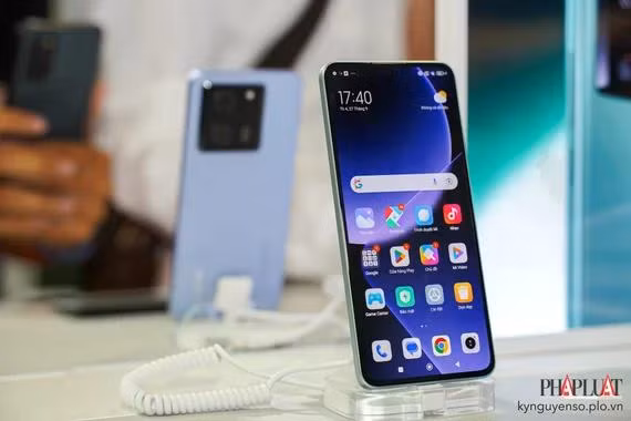 Xiaomi 13T và 13T Pro có thiết kế tương đồng. Ảnh: TIỂU MINH