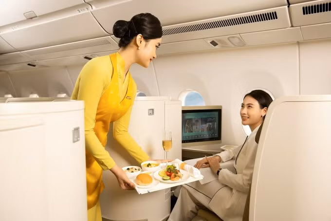 Dịch vụ của Vietnam Airlines trên các chuyến bay. Ảnh: Vietnam Airlines
