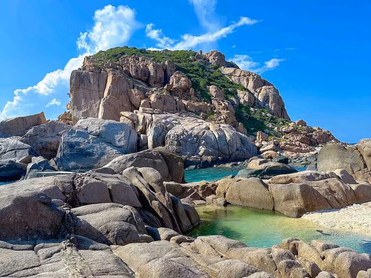Với điều kiện tự nhiên đặc biệt, khu vực này mang đến cho du khách trải nghiệm gần gũi và hòa mình trọn vẹn vào thiên nhiên. Ảnh: Minh Hien Nguyen