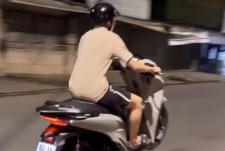 Hiện trường vụ bốc đầu trên đường Bùi Trọng Nghĩa.