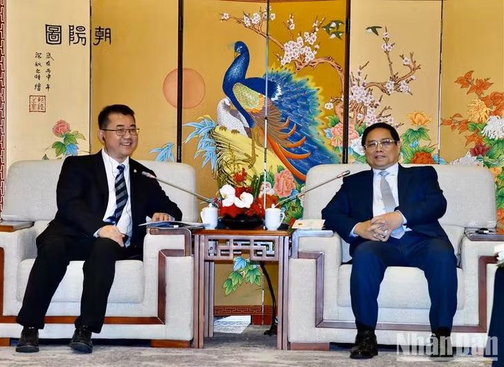 Thủ tướng Phạm Minh Chính tiếp ông Trương Đức Lương, Phó Chủ tịch Tập đoàn Energy China. (Ảnh: Thanh Giang)