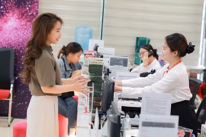Theo các chuyên gia, mục tiêu tăng trưởng tín dụng 15% năm 2024 là hoàn toàn khả thi. Ảnh: Hải Nguyễn