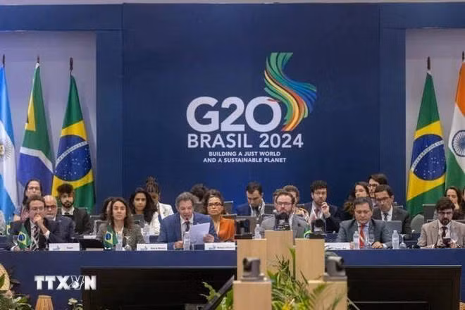 Các đại biểu tham dự Hội nghị Bộ trưởng Tài chính và Thống đốc Ngân hàng Trung ương G20 tại thành phố Rio de Janeiro, Brazil ngày 25/7/2024. (Ảnh: Getty Images/TTXVN)