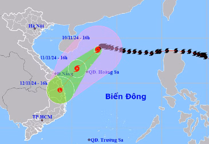Hướng di chuyển của bão số 7 chiều 10/11. Nguồn: NCHMF