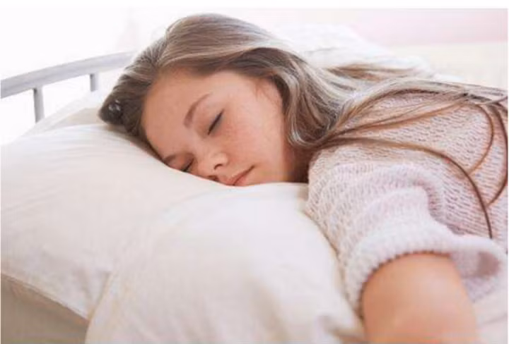 Chảy nước dãi khi ngủ có thể là dấu hiệu cảnh báo một số căn bệnh. (Nguồn: Aboluowang)