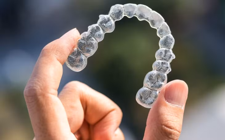 Hướng dẫn vệ sinh khay niềng răng Invisalign đúng cách ảnh 1 Hướng dẫn vệ sinh khay niềng răng Invisalign đúng cách ảnh 1