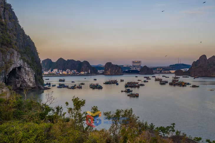 Hoàng hôn nơi thành phố bên bờ di sản ảnh 7