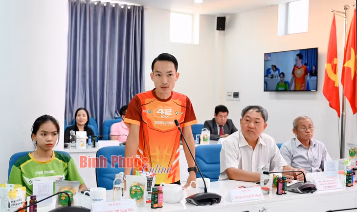 Giải Bình Phước marathon - Trường Tươi Group lần thứ II: Ngắm đường chạy độc đáo của Đồng Xoài xinh đẹp ảnh 10
