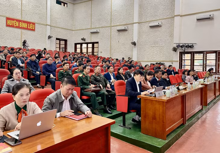 Quang cảnh hội nghị.