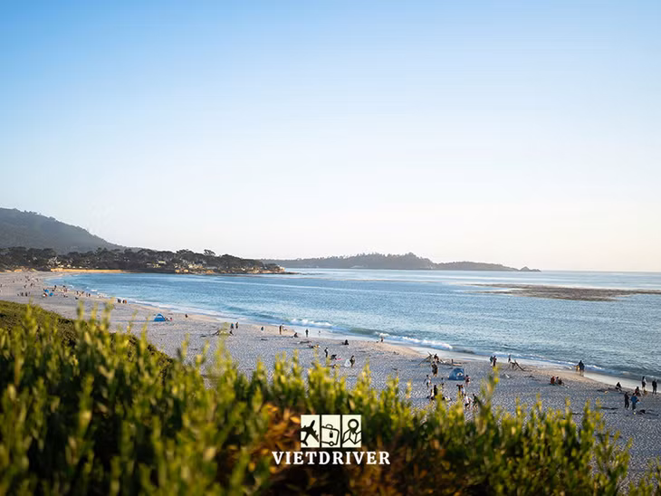 Carmel-by-the-Sea - Top những địa điểm du lịch nổi tiếng ở California.