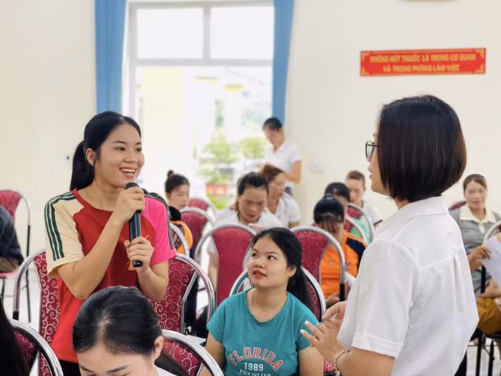 Hội LHPN huyện Ba Chẽ phối hợp với Hội LHPN tỉnh tổ chức tập huấn về Dự án 7.