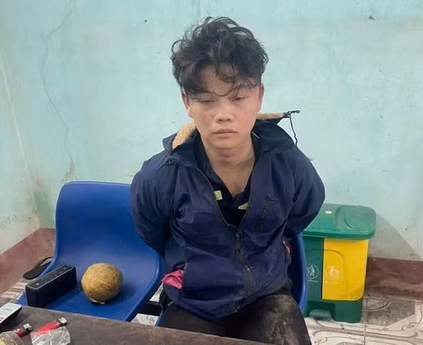 Đối tượng Đạt bị bắt giữ ngay sau khi cướp tiệm vàng ở xã Thái Xuyên (huyện Thái Thụy, tỉnh Thái Bình). Ảnh: Cộng đồng Diêm Điền
