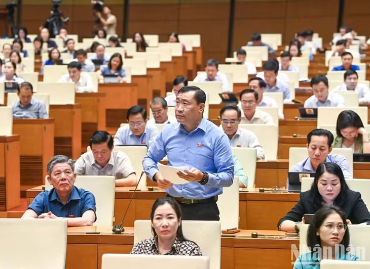 Đại biểu Thạch Phước Bình (đoàn Trà Vinh) bày tỏ băn khoăn với chỉ tiêu giảm cung về ma túy.