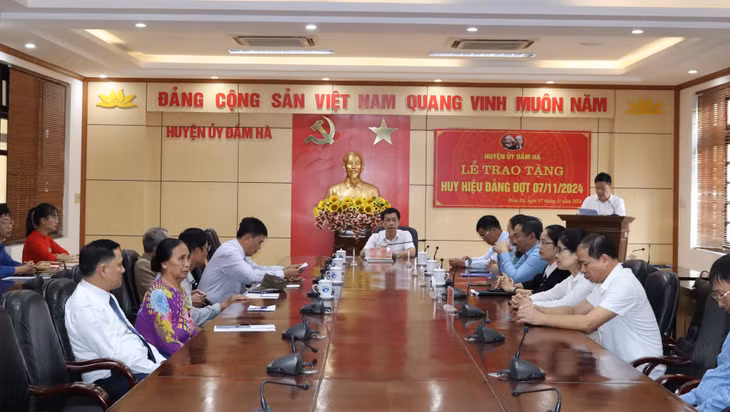 Quang cảnh buổi lễ.