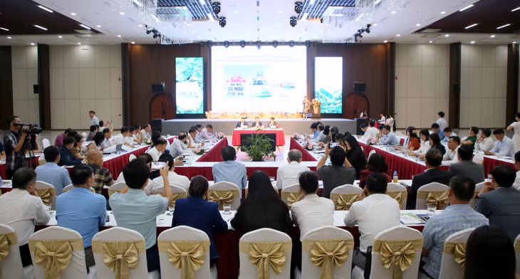 Quang cảnh buổi hội thảo.