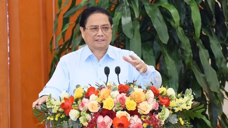 Thủ tướng Phạm Minh Chính phát biểu tiếp thu các ý kiến hoàn thiện Dự thảo văn kiện. (Ảnh: Trần Hải)