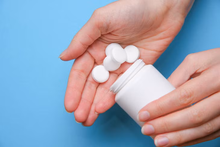 Chỉ nên sử dụng thuốc ngủ khi cần thiết, dưới sự hướng dẫn của bác sĩ.