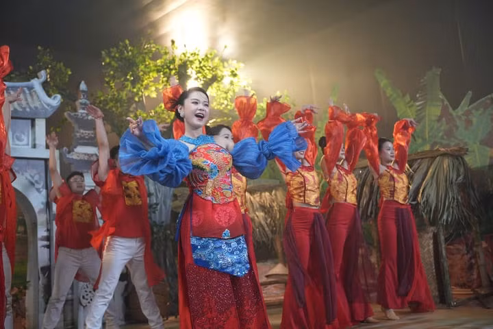 Nghệ sĩ Thanh Hương tự tin theo đuổi sự nghiệp ca hát ở tuổi ngoài 30 bởi có lợi thế về giọng hát và vũ đạo.