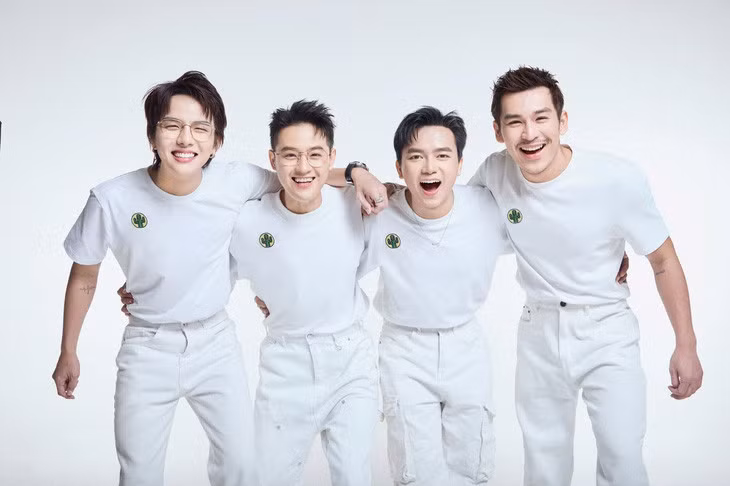 Một đêm nhạc của nhóm Xương Rồng phải bán lại vé theo hình thức mới sau khi khán giả góp ý - Ảnh: NVCC