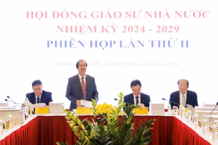 Phiên họp lần thứ II Hội đồng Giáo sư nhà nước nhiệm kỳ 2024 - 2029. Ảnh: hdgsnn.gov.vn
