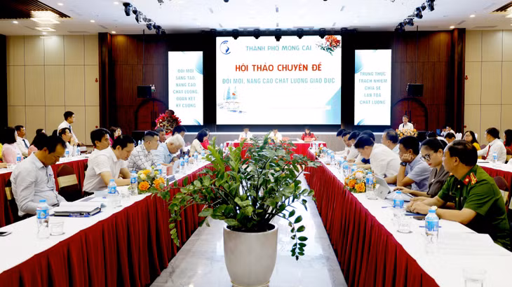 Quang cảnh hội nghị.