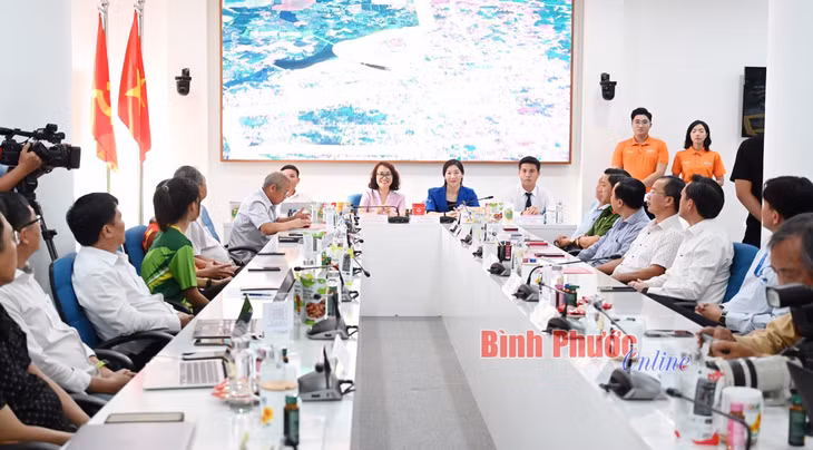 Giải Bình Phước marathon - Trường Tươi Group lần thứ II: Ngắm đường chạy độc đáo của Đồng Xoài xinh đẹp ảnh 1
