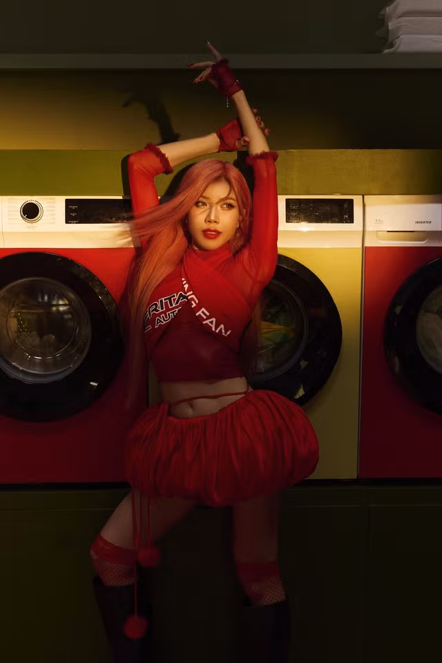 Good girl là sản phẩm mở đầu cho dự án kỷ niệm 10 năm của Trang Pháp