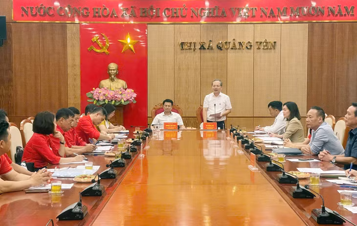 Quang cảnh hội nghị giao ban 