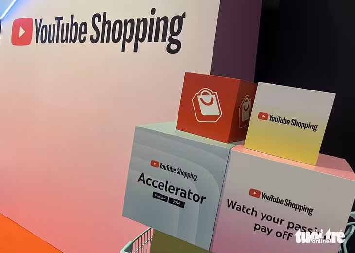 Với YouTube Shopping, Alphabet và Shopee sẽ cạnh tranh với TikTok - Ảnh: N.BÌNH