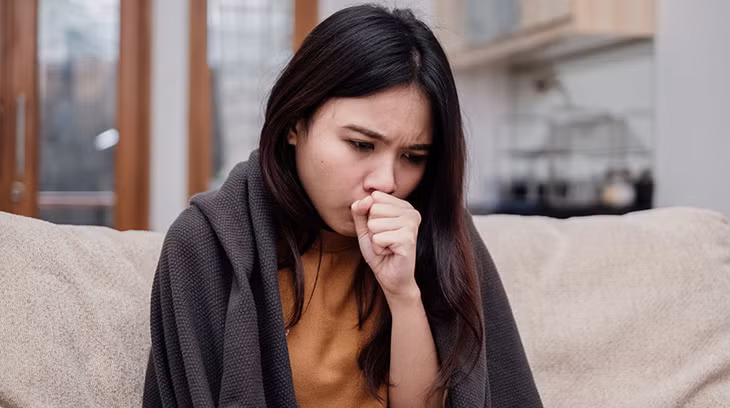 Ho liên tục cũng là biểu hiện của suy tim. Ảnh minh họa: Cigna