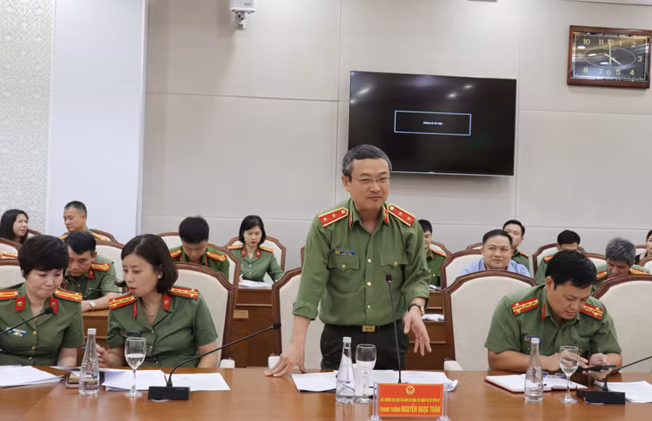 Trung tướng Nguyễn Ngọc Toàn, Cục trưởng Cục Công tác Đảng và công tác chính trị (Bộ Công an) phát biểu tại buổi làm việc.