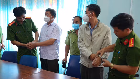 Bắt 4 cán bộ kiểm lâm, rừng phòng hộ liên quan phá rừng trên núi Thị Vải - Ảnh 1.