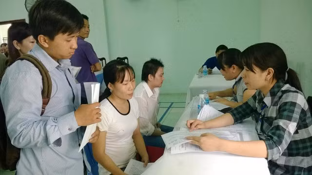Bộ Lao động - Thương binh và Xã hội đã hướng dẫn xây dựng cơ sở dữ liệu việc tìm người - người tìm việc cho lao động thuộc hộ nghèo