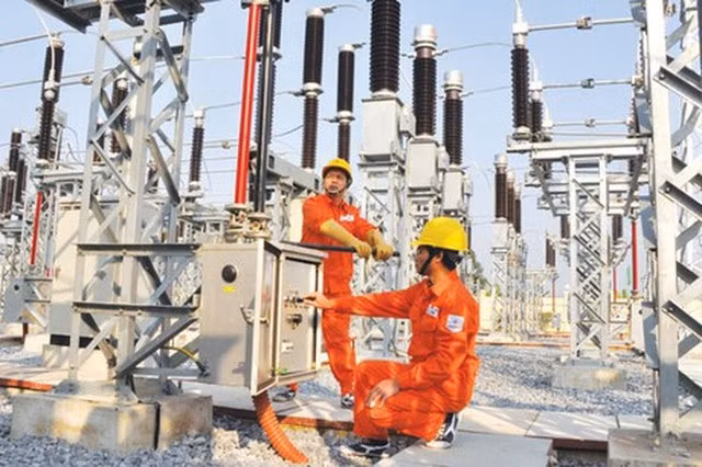 Phó Thủ tướng Chính phủ Lê Văn Thành yêu cầu đảm bảo cung ứng đủ điện cho sản xuất, kinh doanh và tiêu dùng của nhân dân