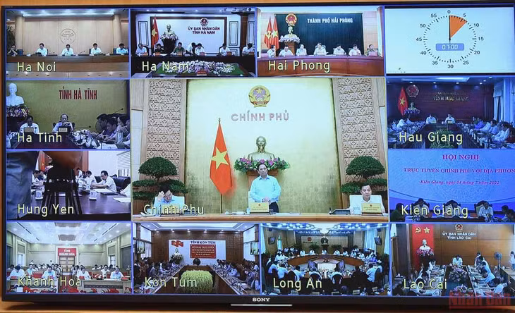 Thủ tướng Phạm Minh Chính chủ trì Hội nghị trực tuyến Chính phủ với các địa phương và Phiên họp Chính phủ thường kỳ tháng 6 năm 2022 về tình hình kinh tế-xã hội tháng 6 và 6 tháng đầu năm 2022.