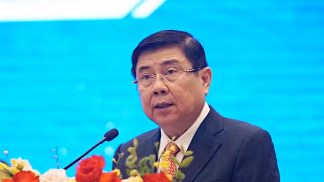 Bộ Chính trị kỷ luật cảnh cáo nguyên chủ tịch UBND TPHCM Nguyễn Thành Phong