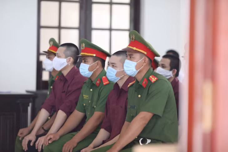Các bị cáo tại phiên tòa.