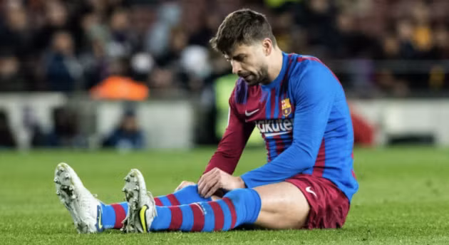 Pique dần đánh mất vị thế trong đội hình Barca.