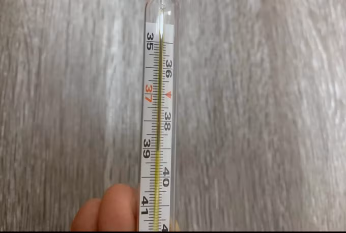 Trong đợt dịch này, nhiều bệnh nhân cúm sốt cao, 39-40 độ C.