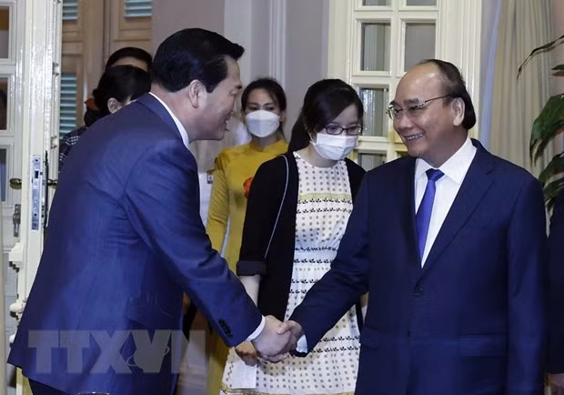 Chu tich nuoc tiep Hiep hoi Giao luu Kinh te Van hoa Han-Viet hinh anh 1