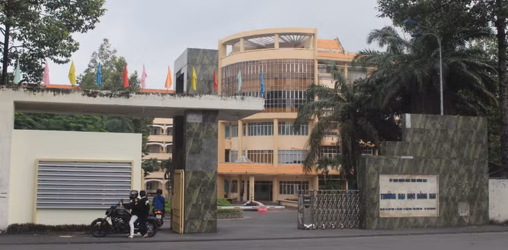 Đại học Đồng Nai.