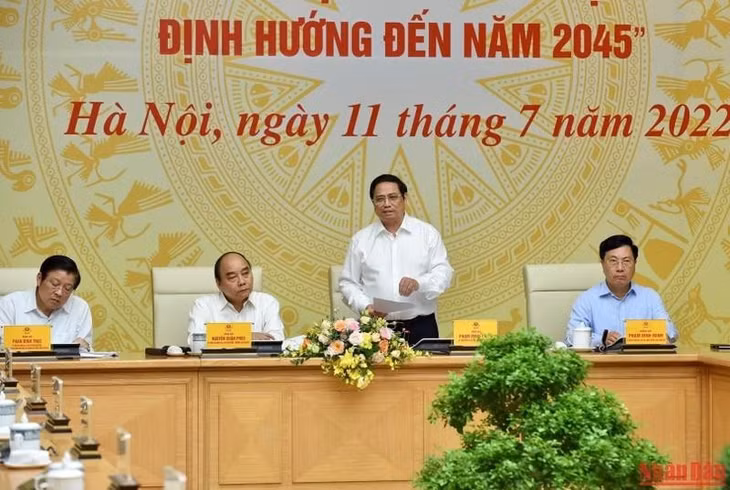 Thủ tướng Phạm Minh Chính phát biểu tại hội nghị.(Ảnh: TRẦN HẢI)