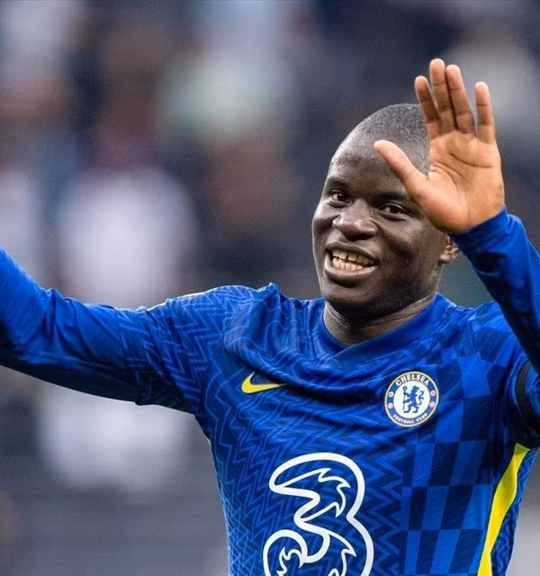 Arsenal đưa Kante vào tầm ngắm.