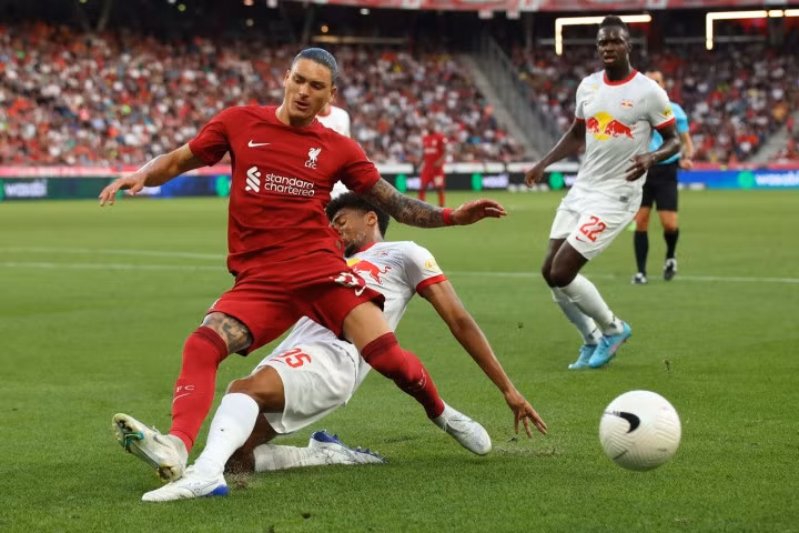 Liverpool thắng 2 trận và thua 2 trận trong giai đoạn giao hữu trước mùa giải.