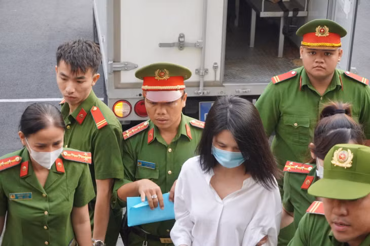Người mẫu Ngọc Trinh.
