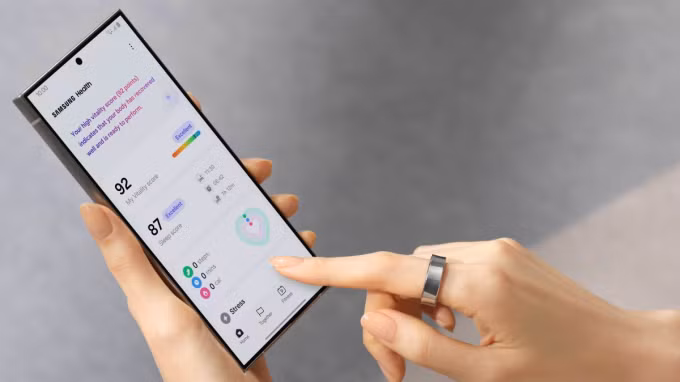 Galaxy Ring trước mắt sẽ chỉ tương thích với thiết bị Samsung qua ứng dụng Samsung Health. Ảnh: Samsung